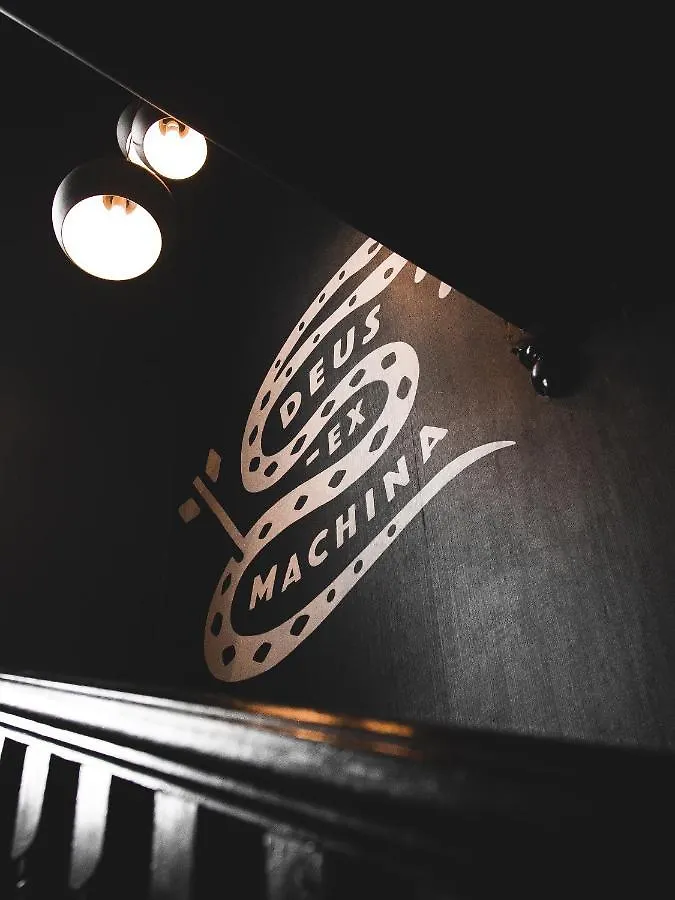 Deus Ex Machina Hotel Bournemouth 0*,